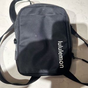 Lululemon belt bag